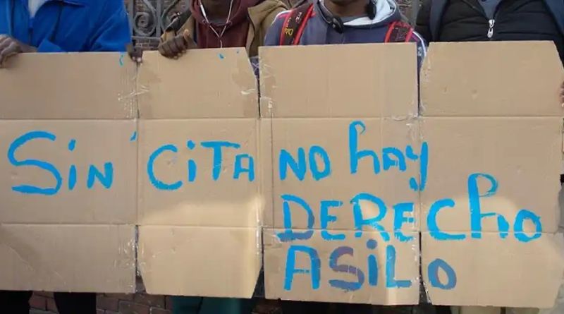 Sin cita inmigrantes